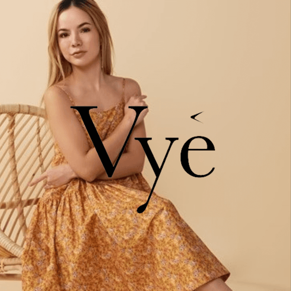 Designed for Petites. No matter the size. Vye the Label Petite Fashion Style Society