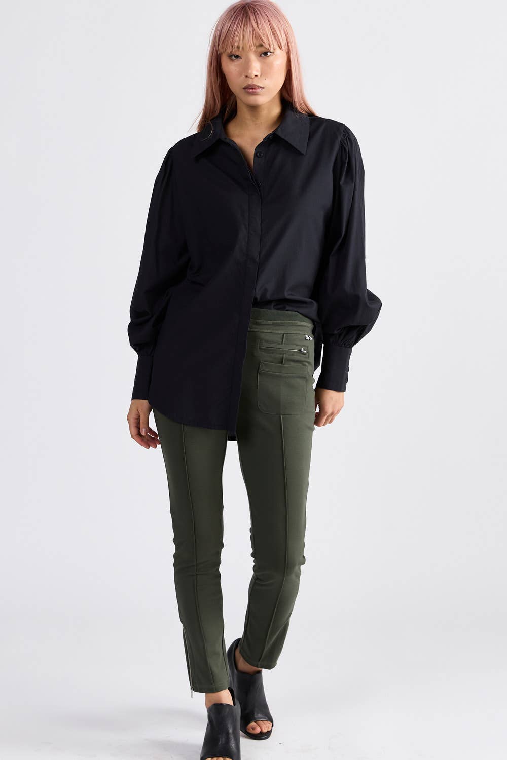 The Girlfriend Pant in Khaki