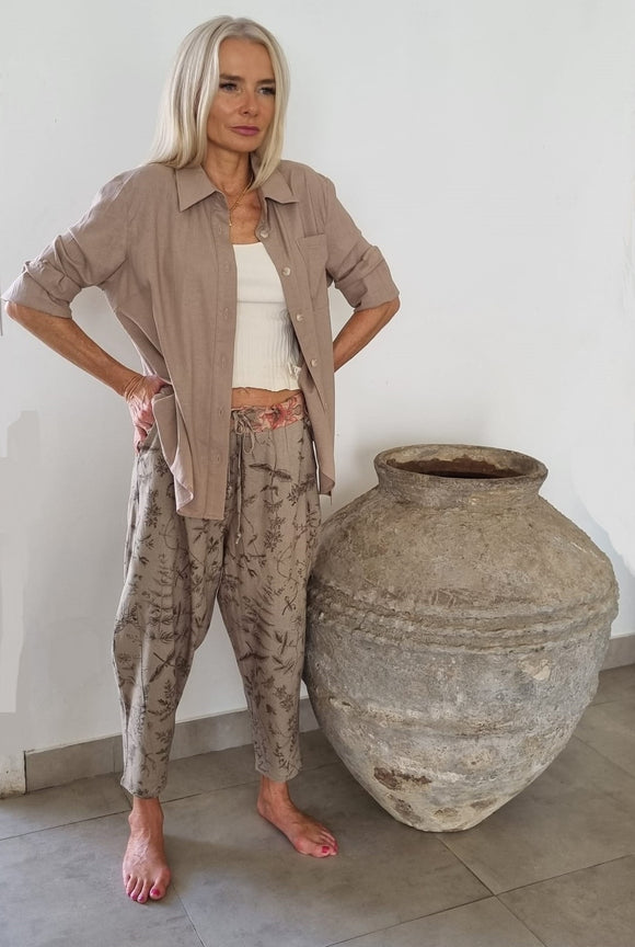 Linen Shirt in Taupe with cream singlet Style Society Marketplace